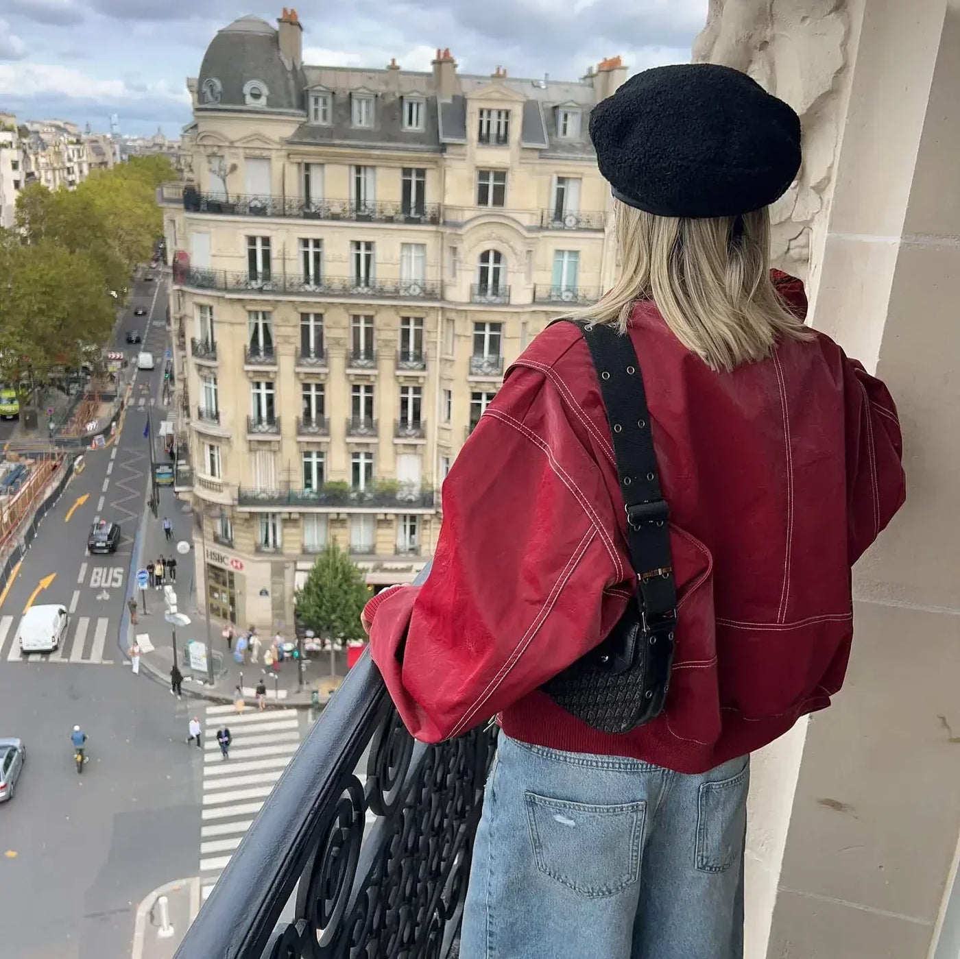 Brigitte - Veste en cuir rouge tendance